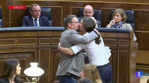 beso_Pablo Iglesias y Domenech