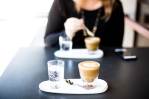 La política en España es como el café