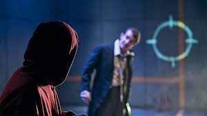 Los otros Gondra, crítica teatral
